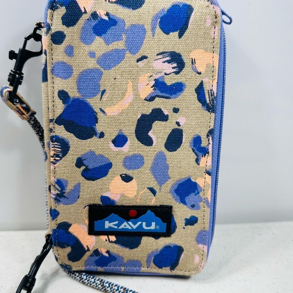 KAVU Go Time Wallet ~ Blue Panthera - Picture 2 of 3